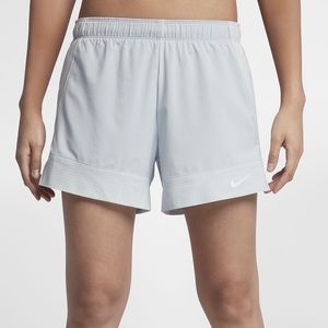 ISO: LOOKING FOR THESE 2 styles